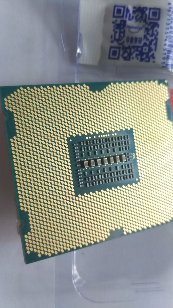 Процессор Intel Xeon E5-2640 V2 - фото фото фото 3