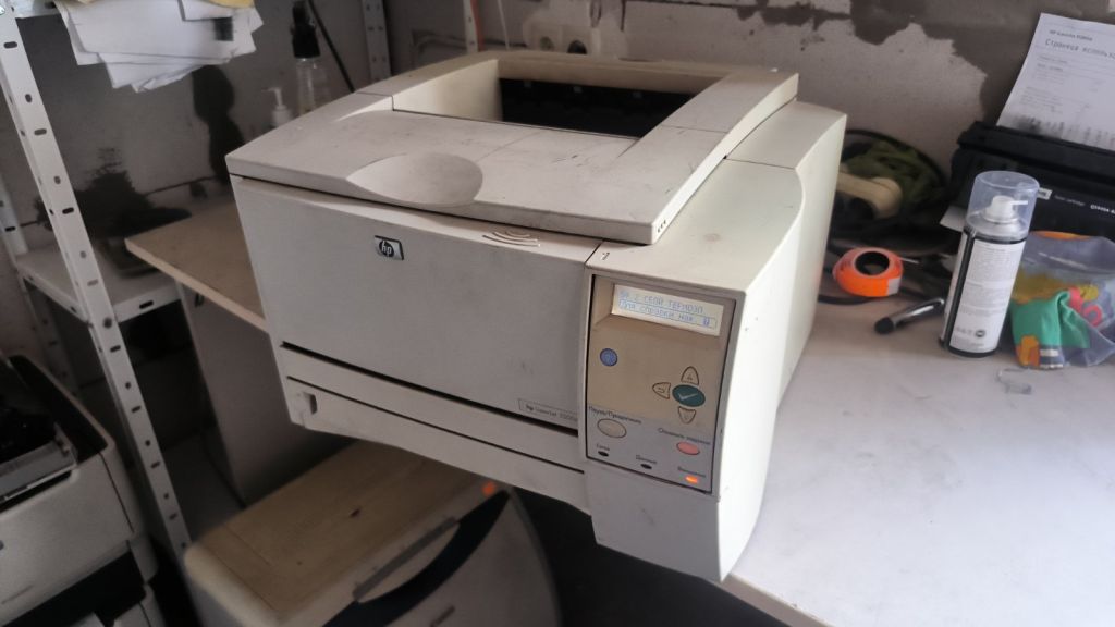 Принтер HP LaserJet 2300d - фото фото фото 0