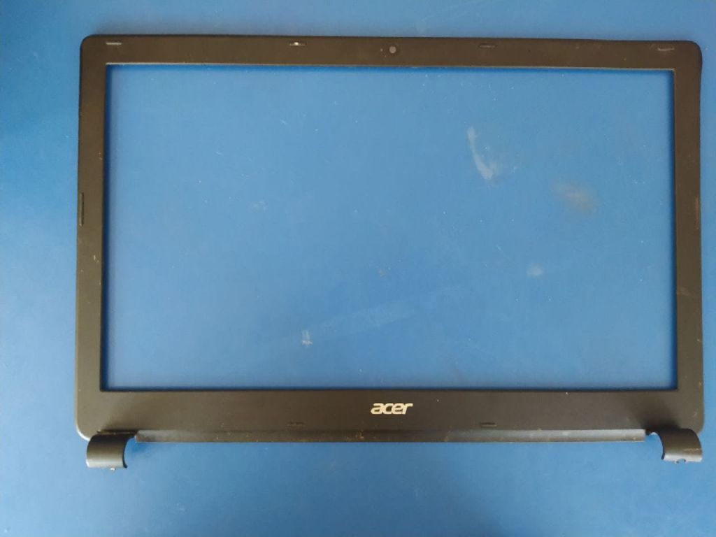 Acer E1-522 Рамка матрицы - фото фото фото 0