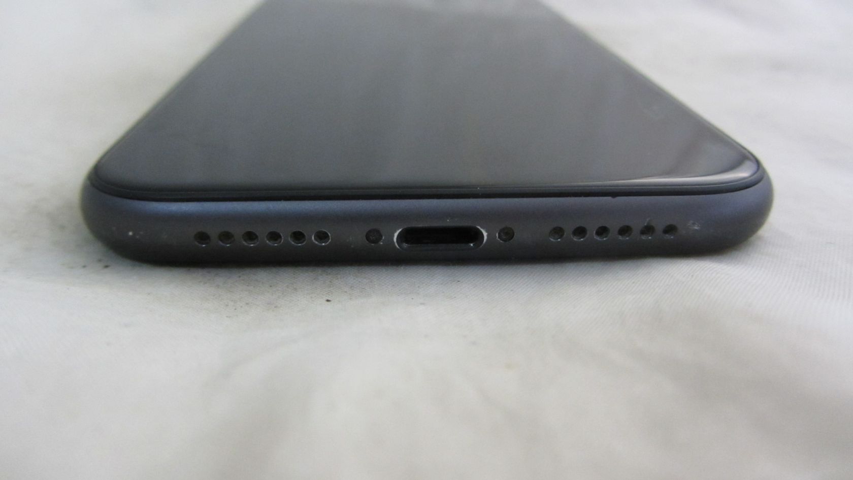 Apple iPhone 11 128Gb Black - фото фото фото 3