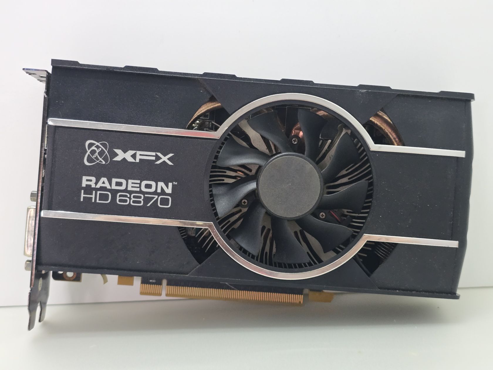 Відеокарта XFX Radeon HD 6870 1GB   (1GB,GDDR5,256 Bit,HDMI,PCI-Ex,Б/у) - фото фото фото 0