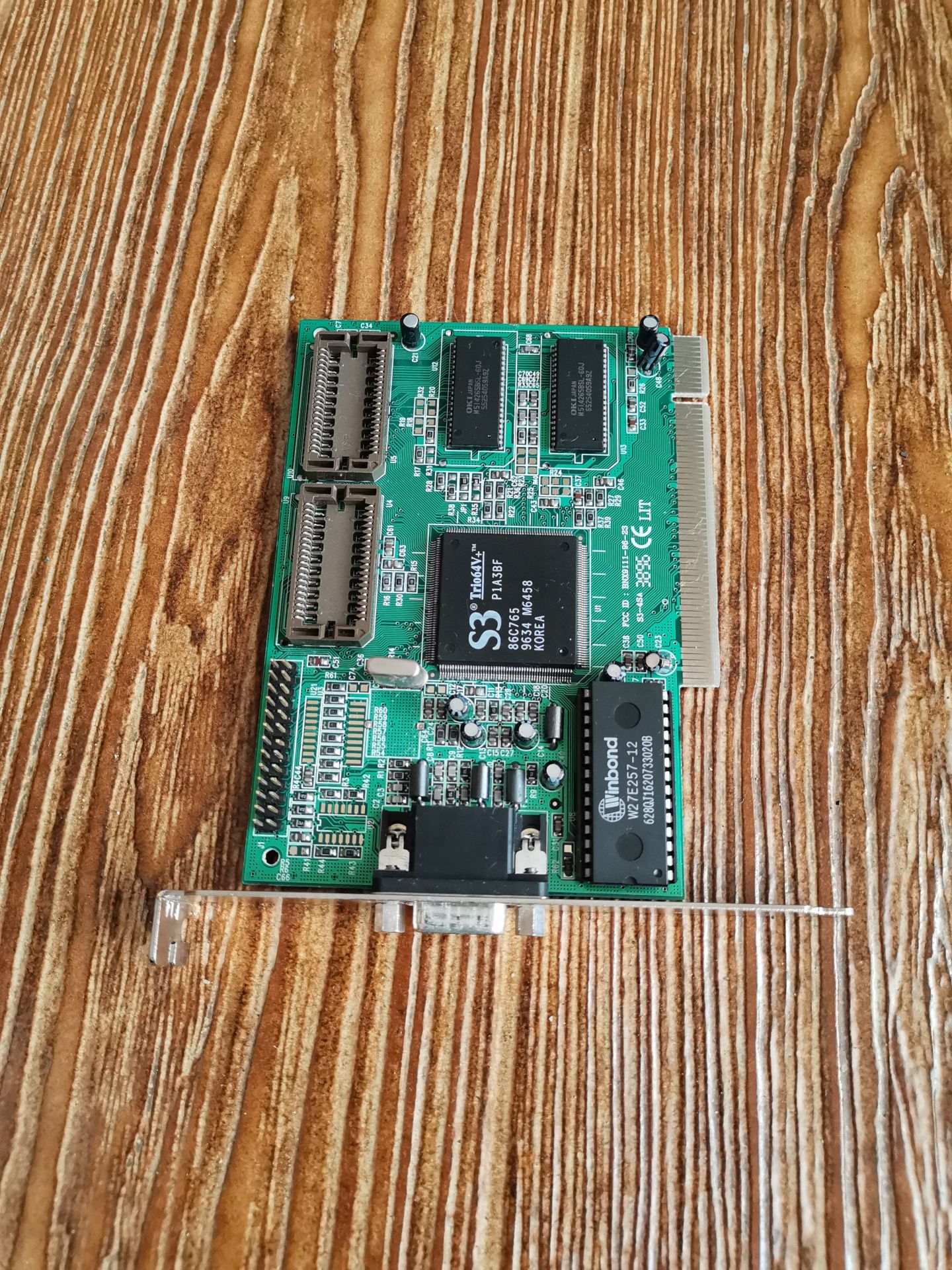 Видеокарта PCI  S3 Trio 64V+ S3 86C765 - фото фото фото 0