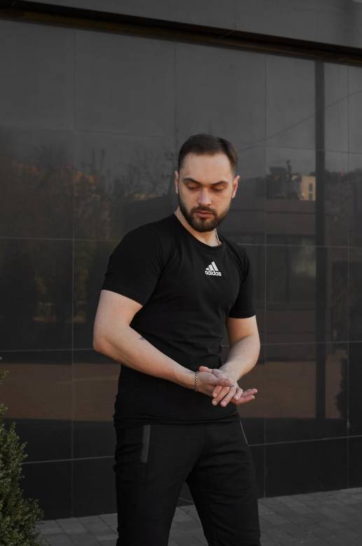 Футболка Adidas черная (лого центр) - фото фото фото 2
