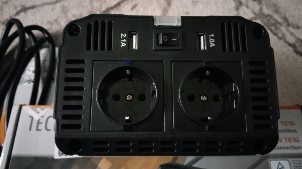 Инвертор  Technaxx 1200W TE16  Модифікована синусоїда. - фото фото фото 1