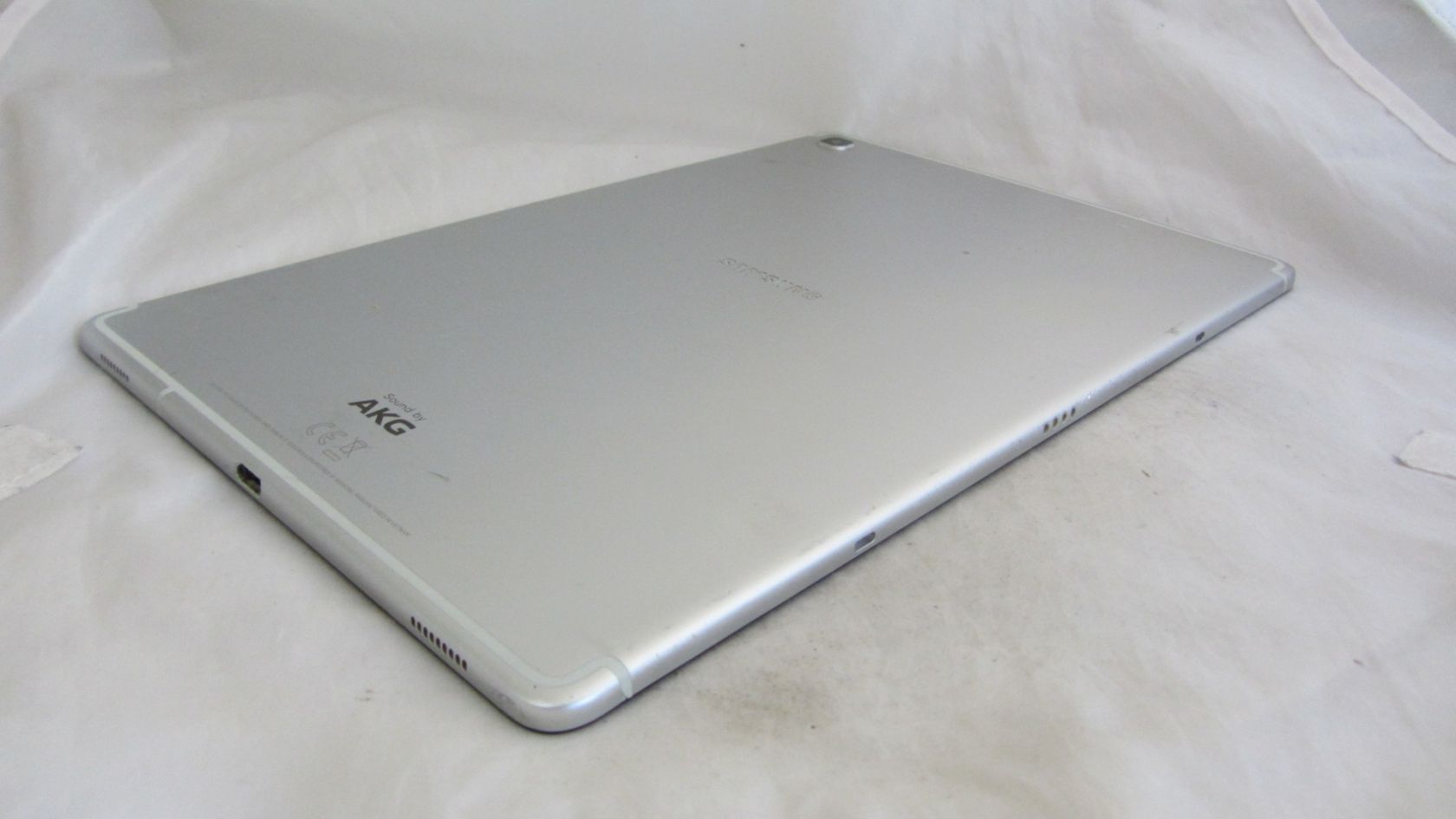 Планшет Samsung Galaxy S5e SM-T725 10.5” LTE Silver - фото фото фото 4