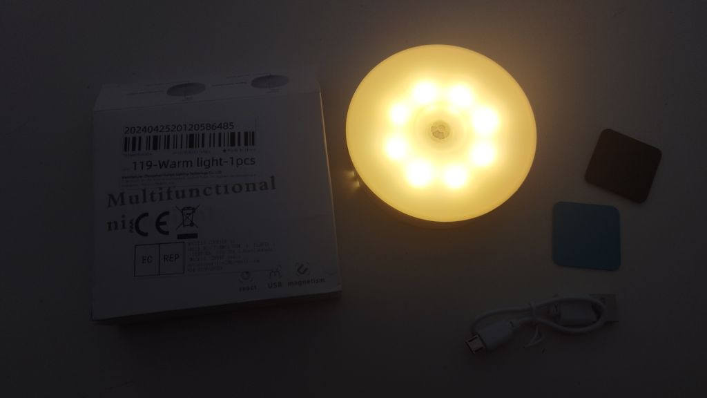 Світильник з датчиком руху Smart sensor light LED на акумуляторі. - фото фото фото 3