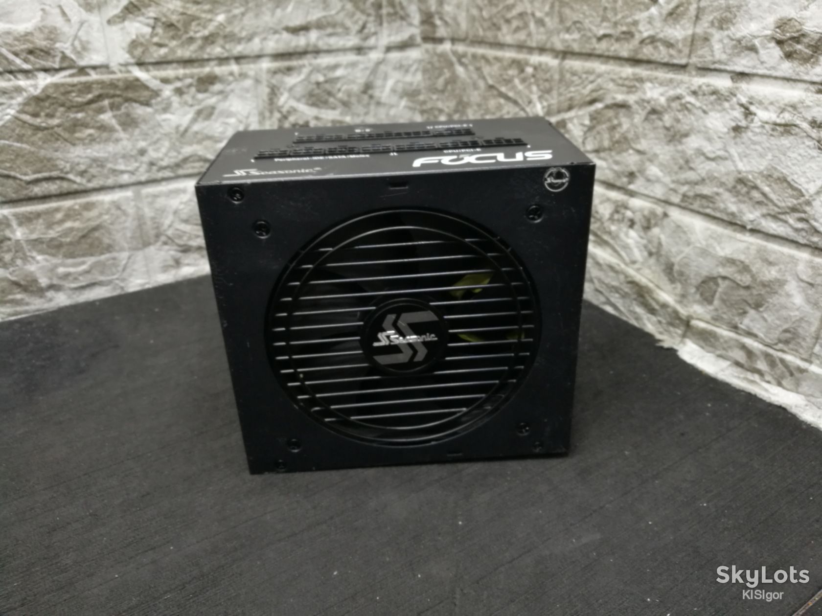 Блок живлення SeaSonic SSR-750FX Focus Plus 750 Gold 750W *80681 - фото фото фото 0