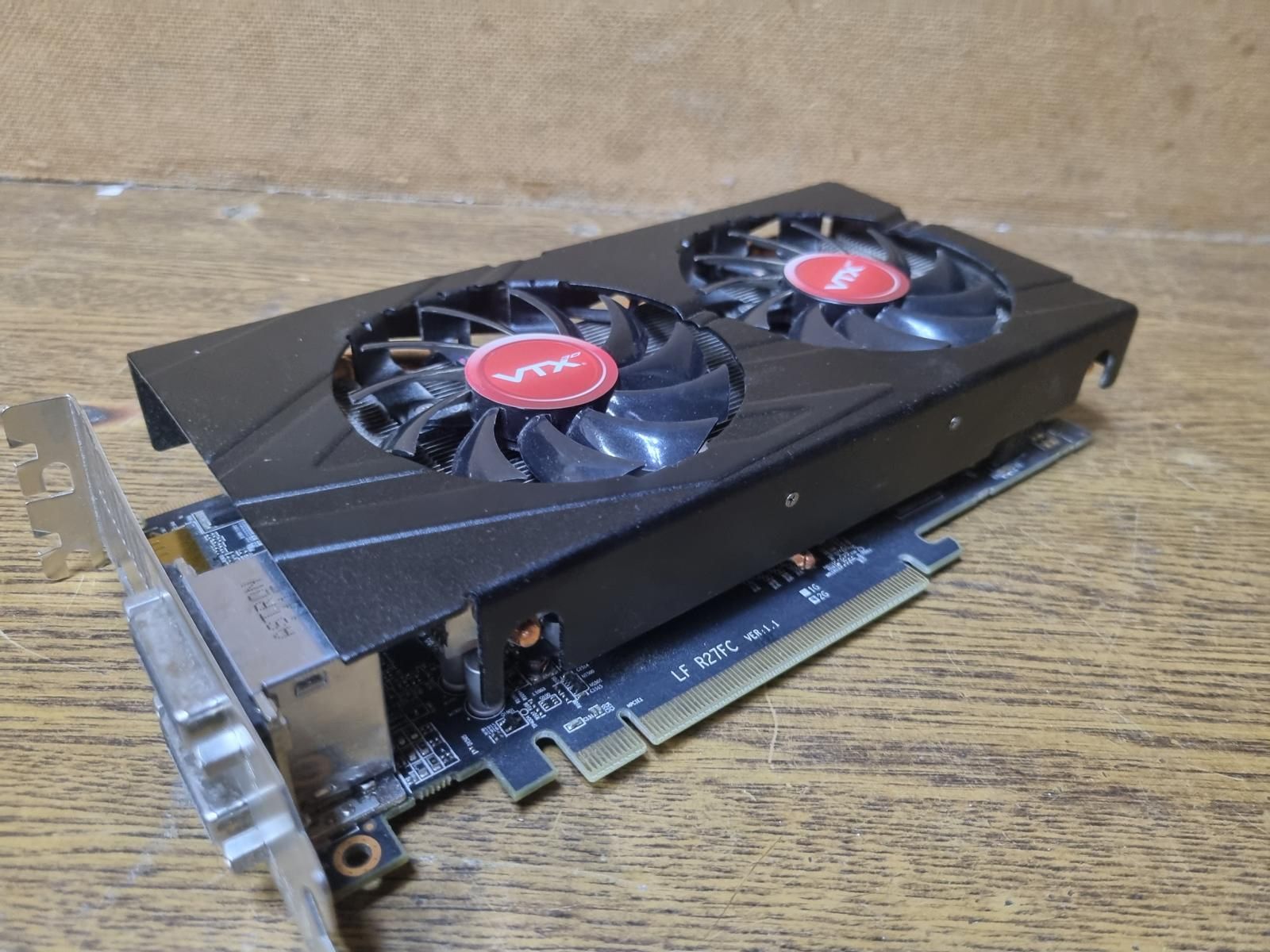 Відеокарта AMD ATI Radeon R9 270X - 2048 Mb 256 Bit - фото фото фото 0