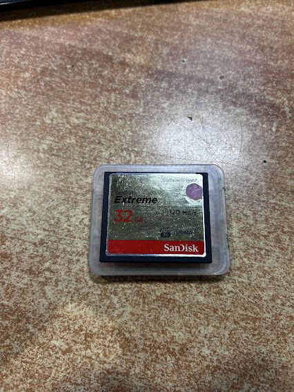 Карта памяти CompactFlash SanDisk Extreme 120MB/s 32GB № 242802752 - фото фото фото 0
