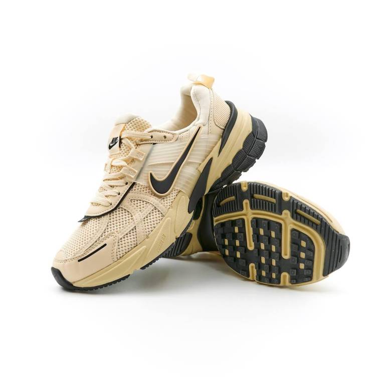 Nike Runtekk Beige 40 - фото фото фото 1