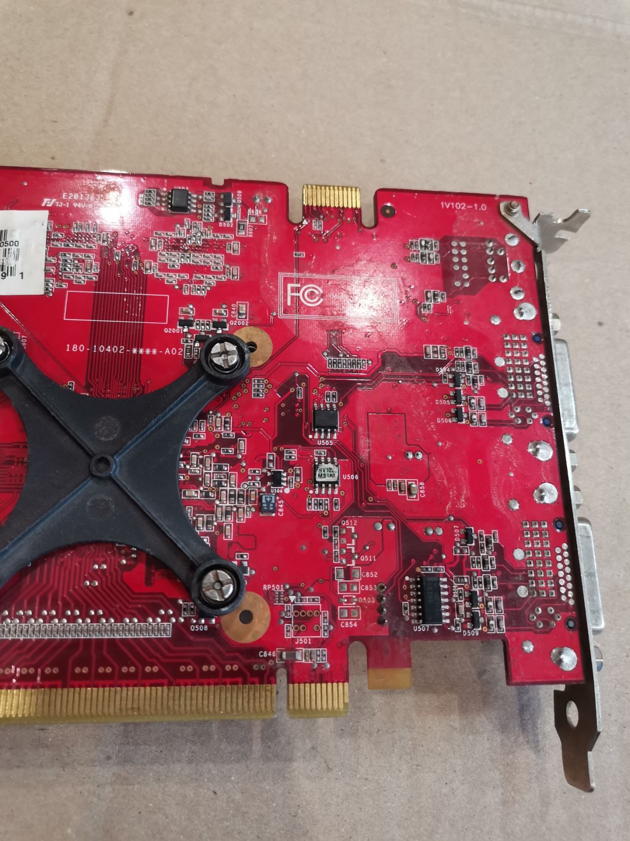 Видеокарта MSI NX8600GT-T2D256E-OC GDDR3 PCI Express x16 - фото фото фото 7