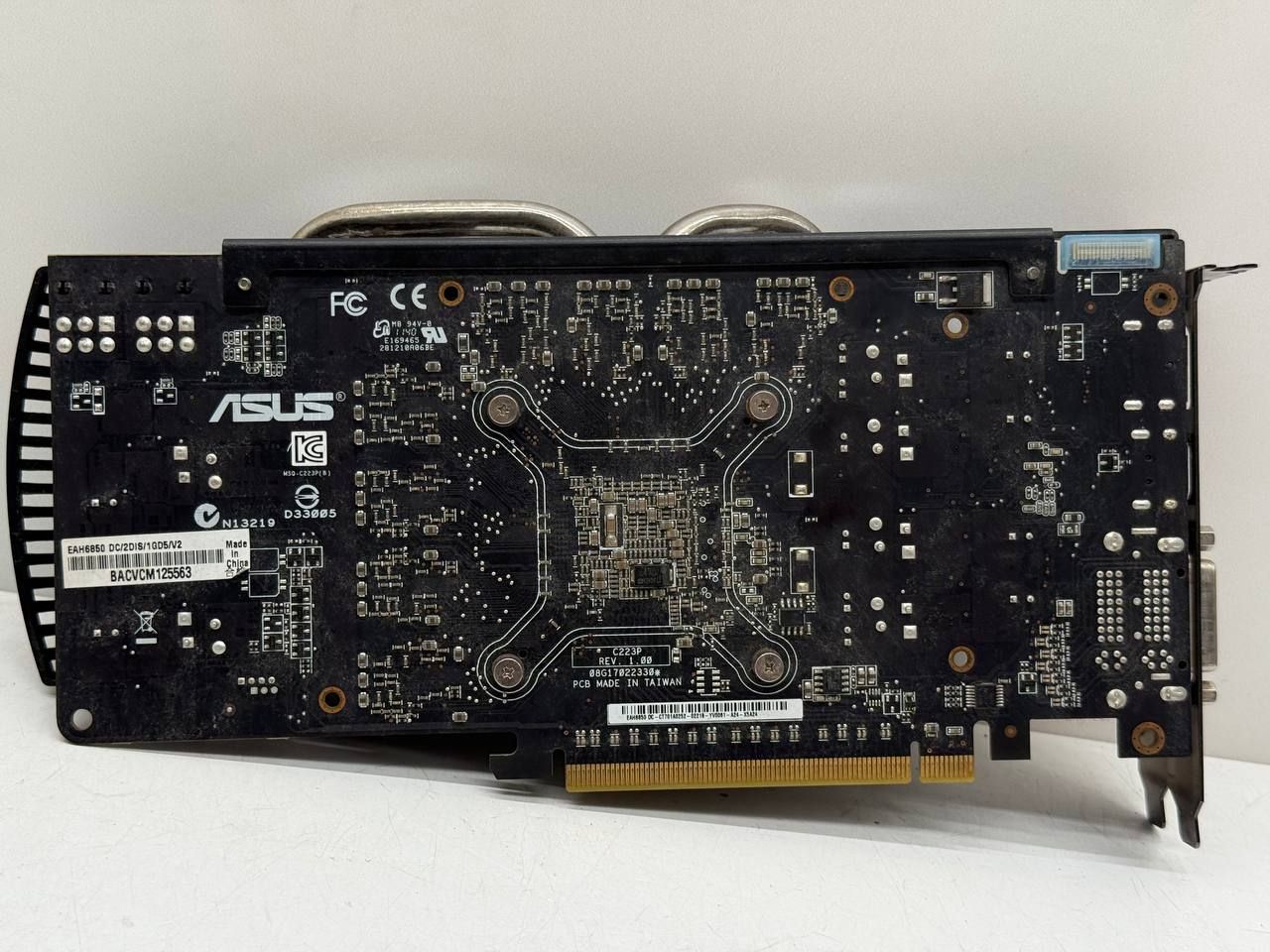 Відеокарта ASUS Radeon HD 6850 1GB    (1GB,GDDR5,256 Bit,HDMI,PCI-Ex,Б/у) - фото фото фото 2