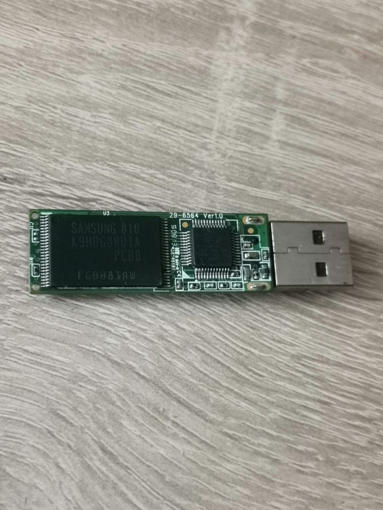 Флешка USB флеш накопитель - фото фото фото 1