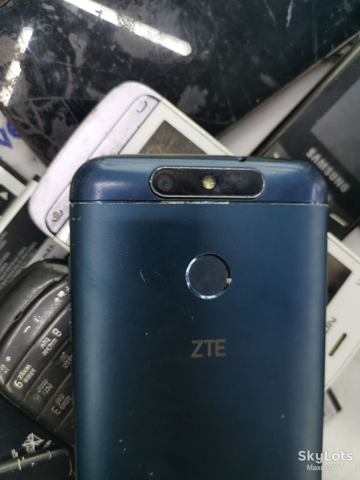 #2052 sklad Zte Blade V8 lite v 8 - фото фото фото 1