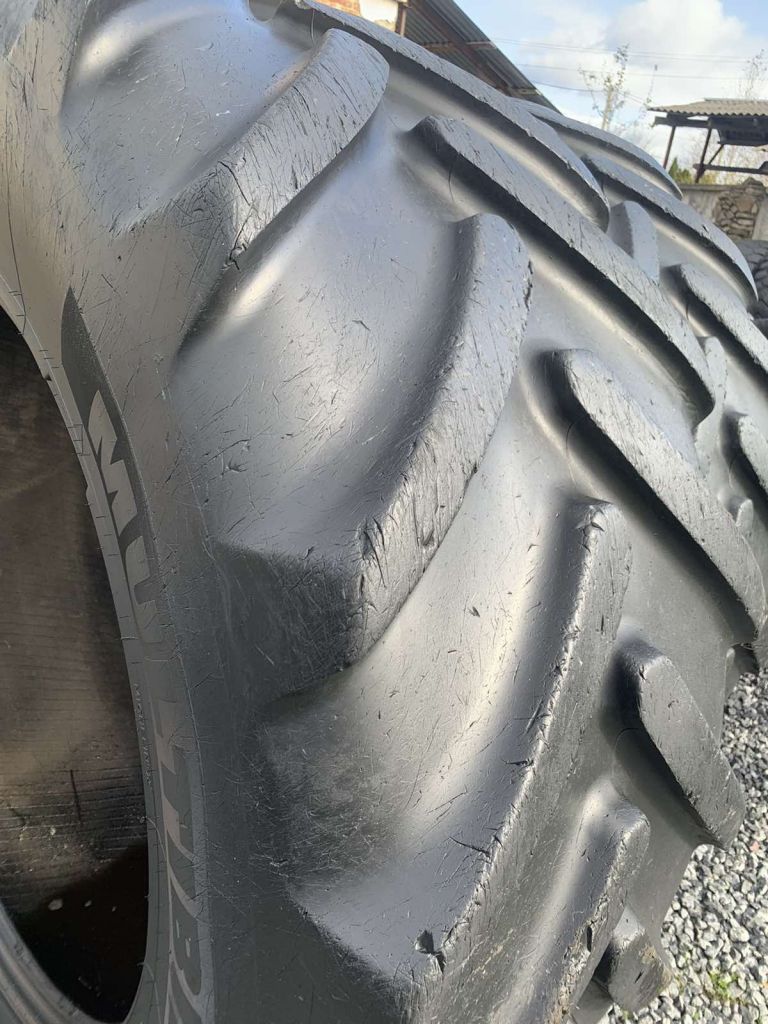 Бу шина 650/65R42 Michelin       (пара) на трактор - фото фото фото 2