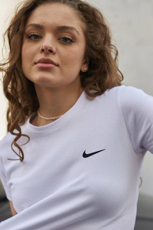 Женская футболка Nike белая - фото фото фото 3