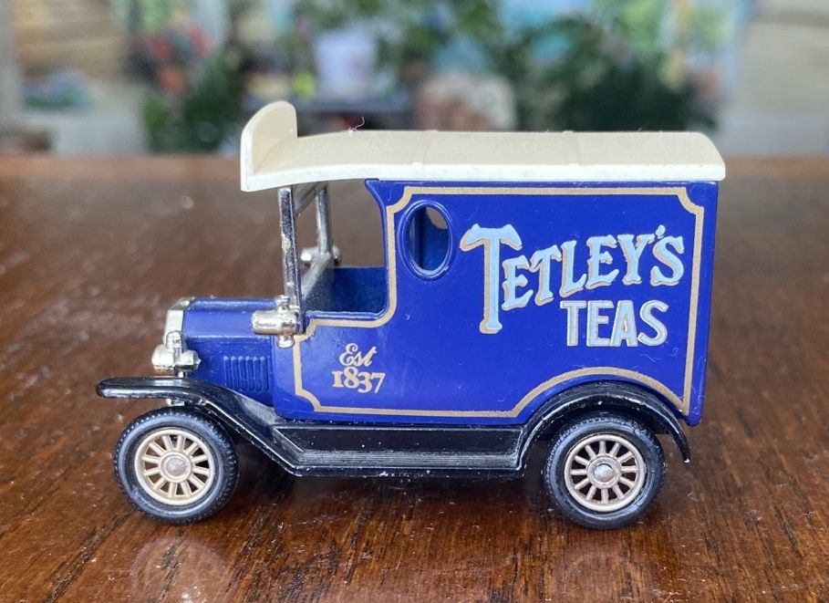 Модель автомобиля TETLEYS TEAS 1:43 LLEDO Англия - фото фото фото 6