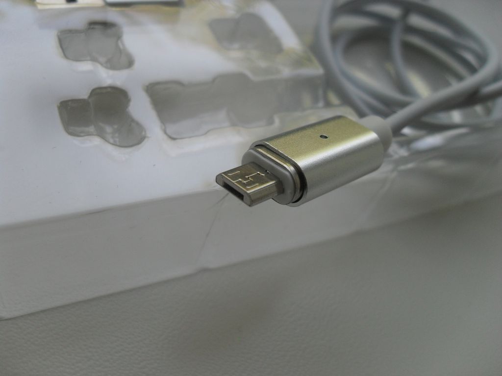 Магнитный кабель  USB micro - USB 1 м Silver - фото фото фото 4