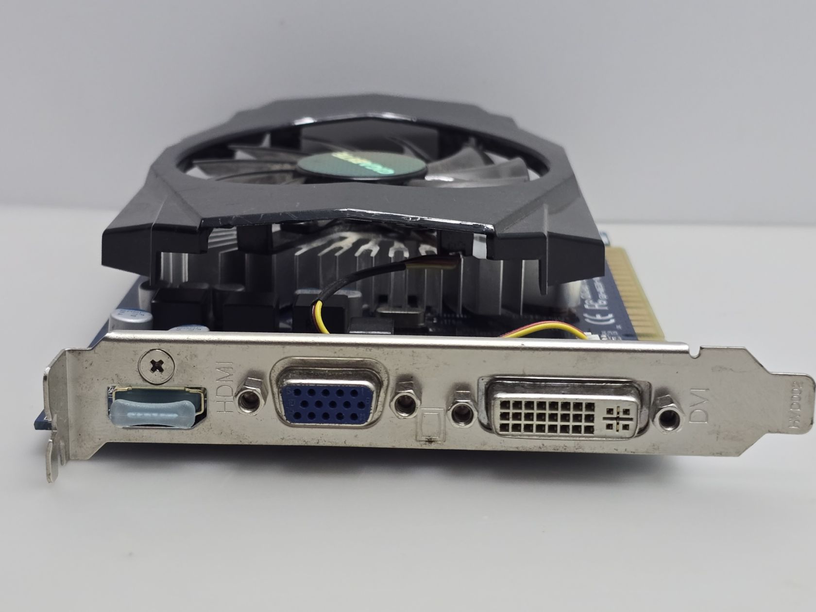 Видеокарта GIGABYTE GeForce GT 630 1GB   (GDDR3,128 Bit,HDMI,PCI-Ex,Б/у) - фото фото фото 2