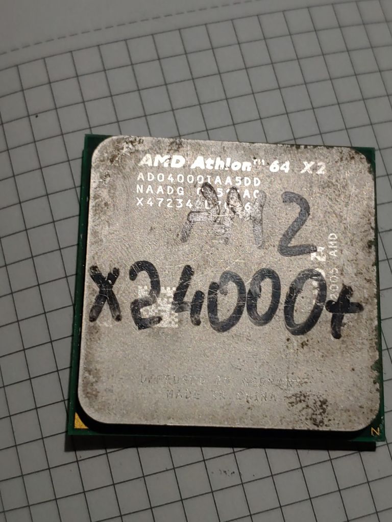 Процессор сокет AM2 AMD Athlon 64 X2 4000+ ADO4000IAA5DD AM2 - фото фото фото 0