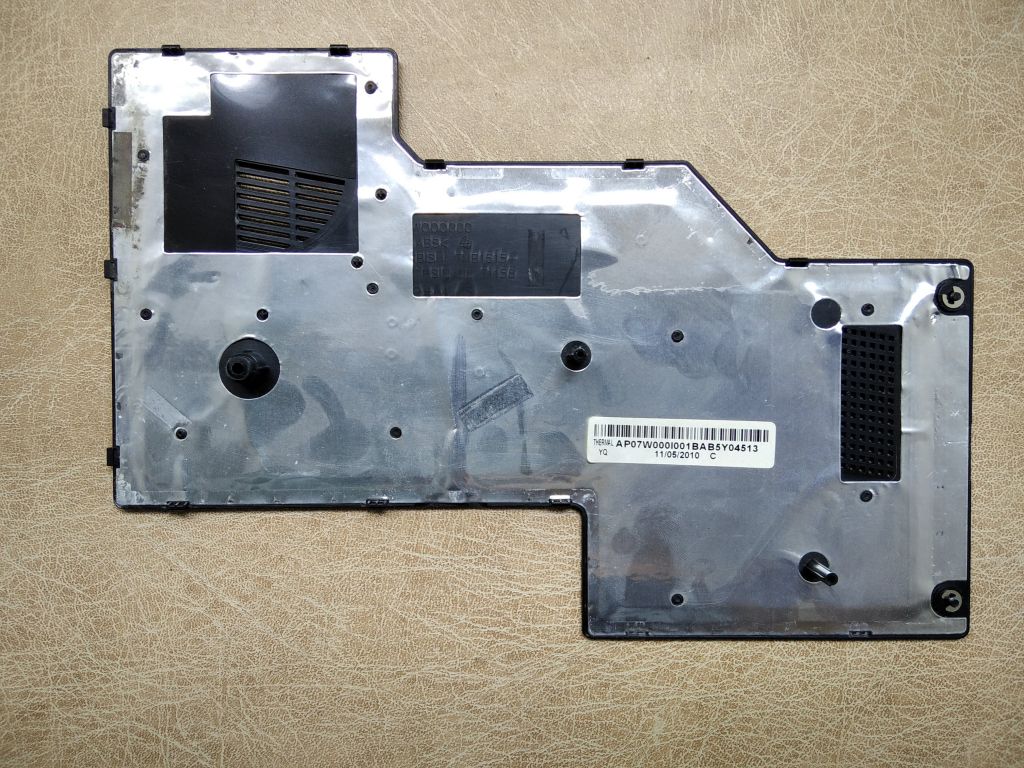 Б/У Сервисная крышка на Lenovo G550 - фото фото фото 1