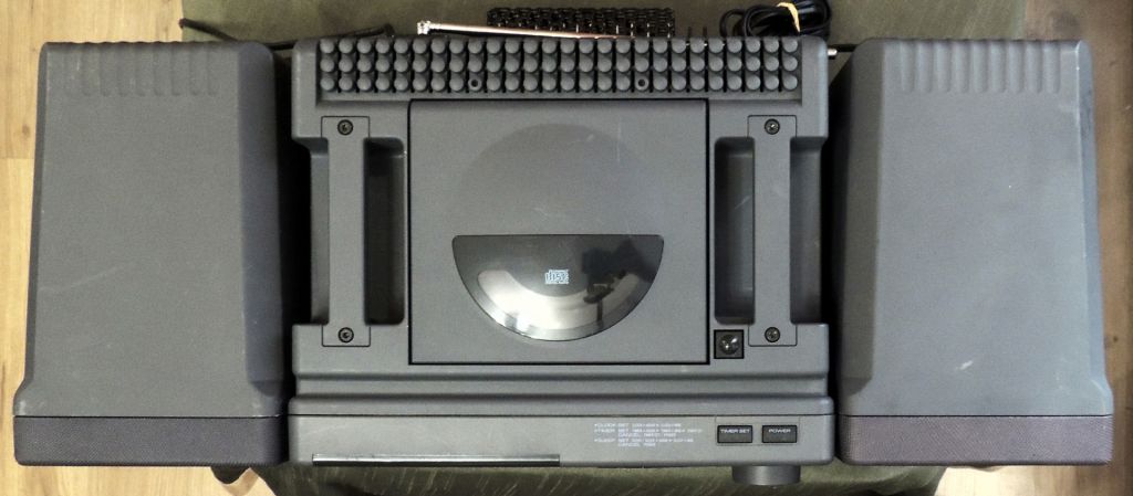 Стерео система YAMAHA AST-C10. - фото фото фото 3