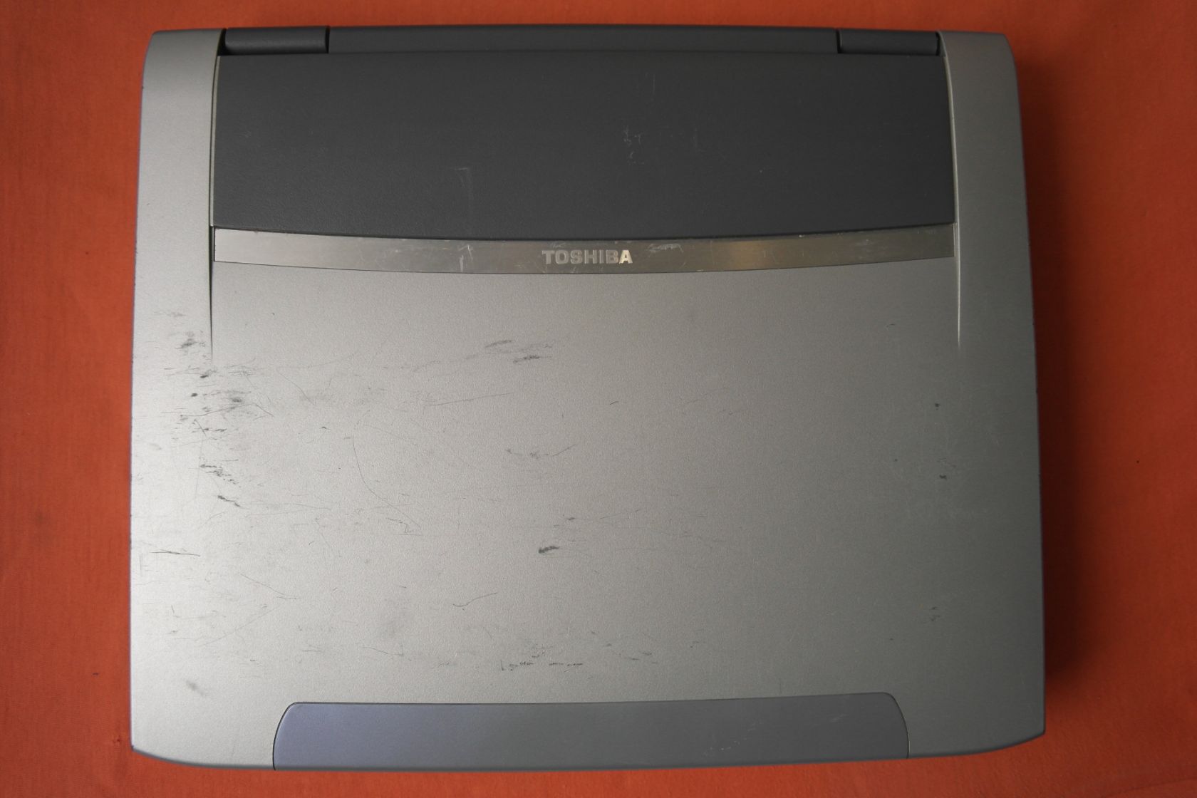 Ноутбук Toshiba Satelitte PRO 4600 PIII 850/256/20/CD-RW+DVD/15" - фото фото фото 4