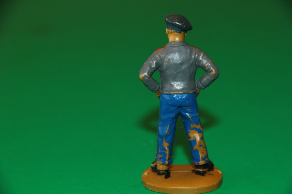 британський офіцер ВОСЬМА африканська АРМІЯ 54мм  MATCHBOX Великобританія - фото фото фото 1