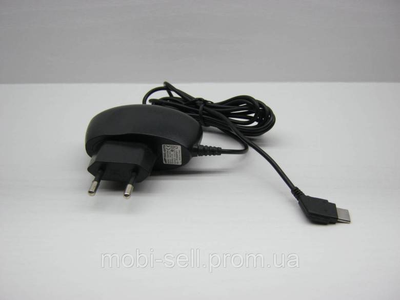 Зарядное устройство Samsung TAD437EBE, 5V/0.7A - фото фото фото 5