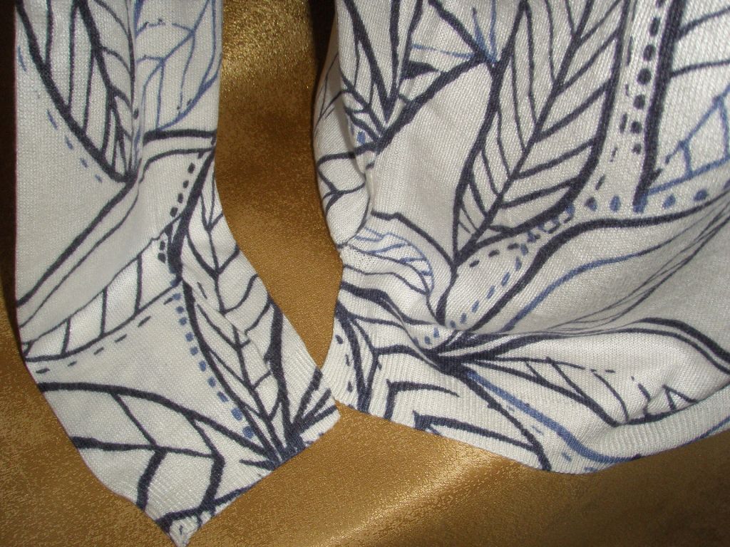 кофточка БЕЛАЯ и листья-от MARKS&amp;SPENCER- НОВАЯ - фото фото фото 2
