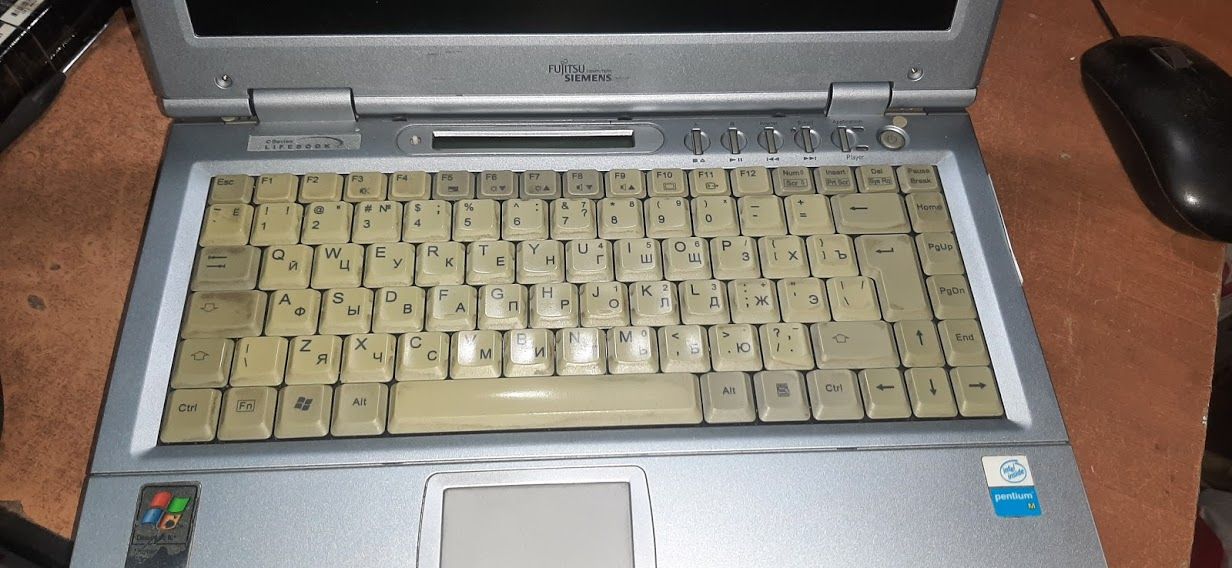 Ноутбук Fujitsu-Siemens LifeBook C1110 № 21200417 - фото фото фото 2