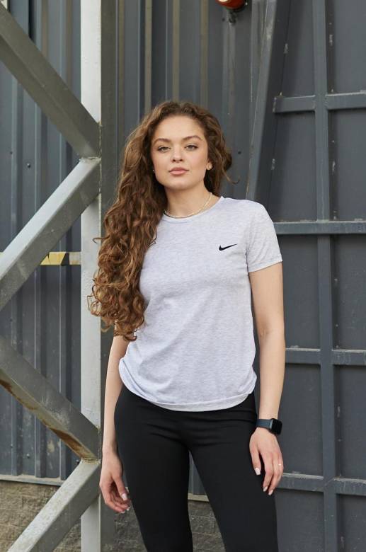 Женская футболка Nike серая - фото фото фото 6