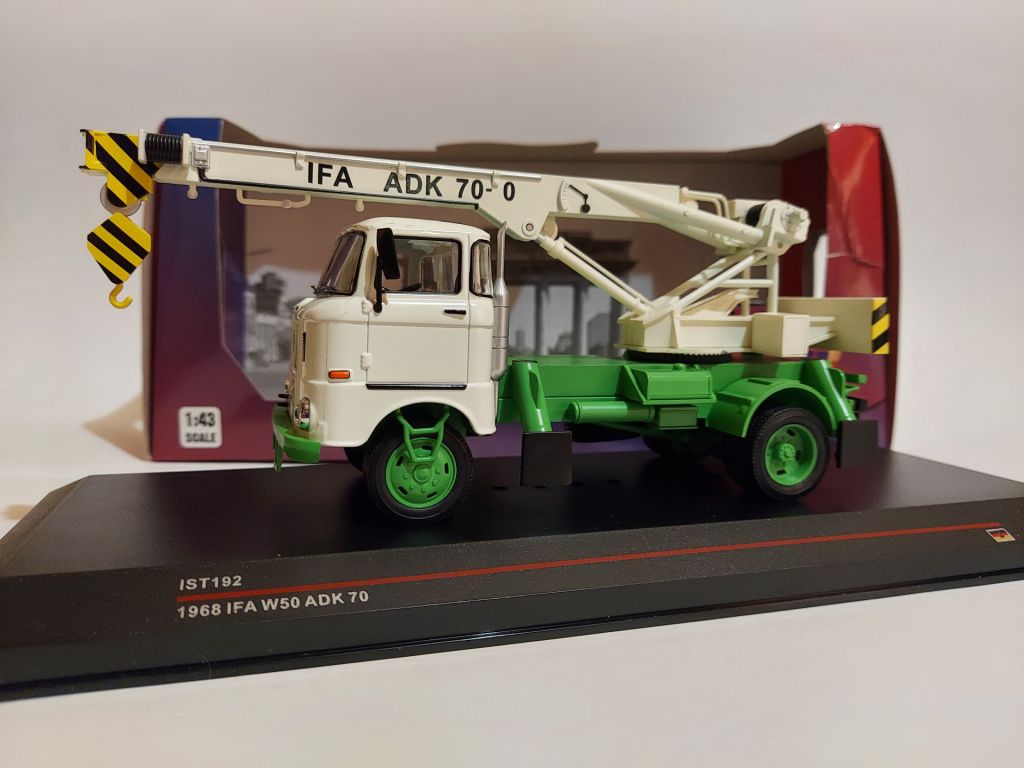 IST 1:43 IFA W50L ADK70  (1968) - фото фото фото 1