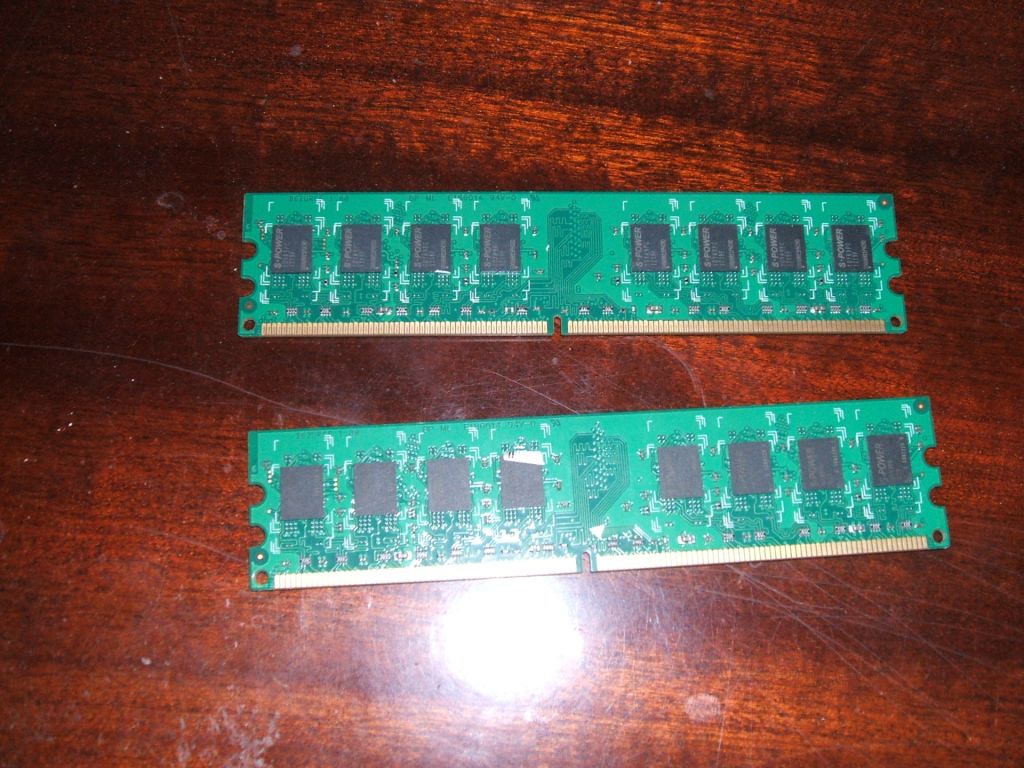 SP002GBLRU667S02  DDR2 667{CL5}2G 2шт лот - фото фото фото 1