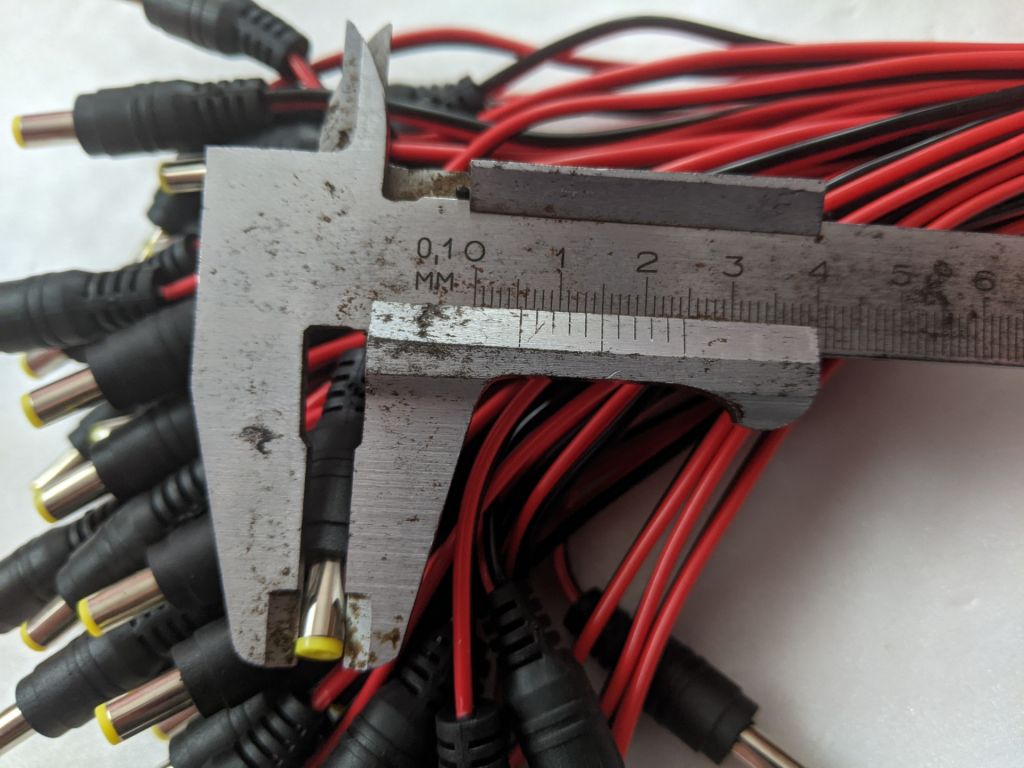 Кабель 5.5×2.1         (2.5), 5A       (12V) ≈ 60W, для роутера, GPON, камер, тюнерів - фото фото фото 1