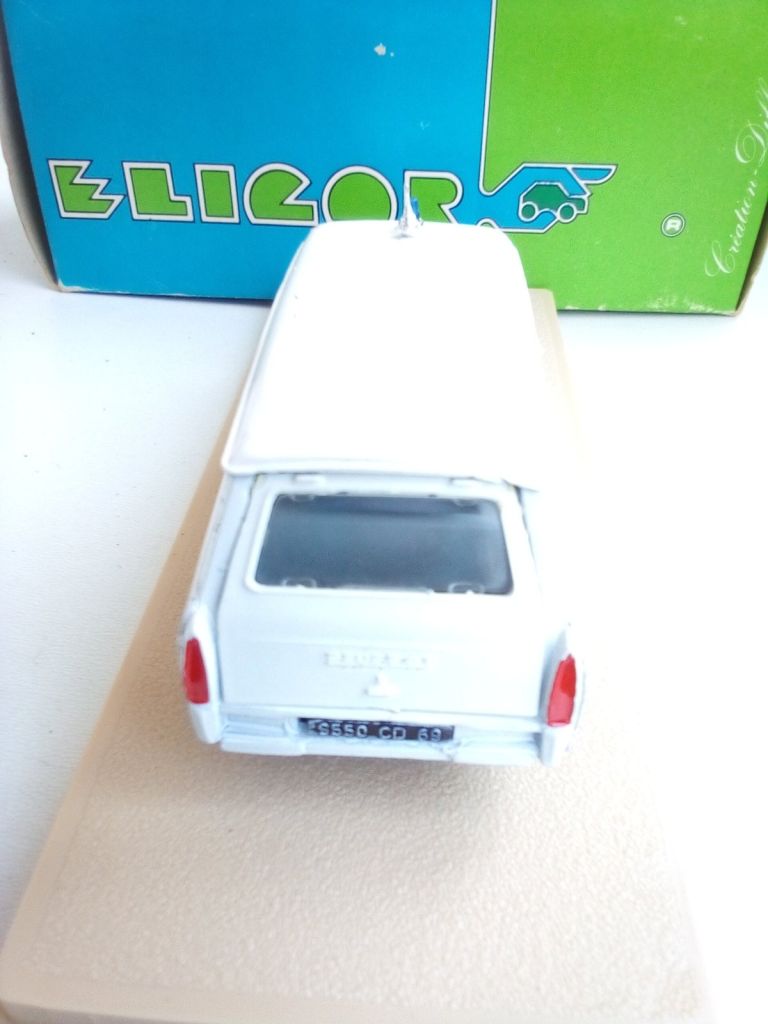 PEUGEOT 404 MUNICIPALE AMBULANCE 1964 by Eligor 1:43 - фото фото фото 3