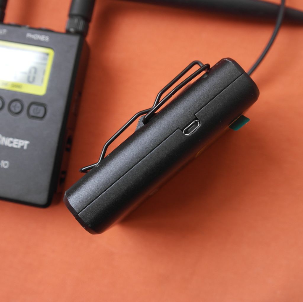 Радиомикрофон K&amp;F Concept CM-10 Wireless UHF Dual Channel Microphone System - фото фото фото 3