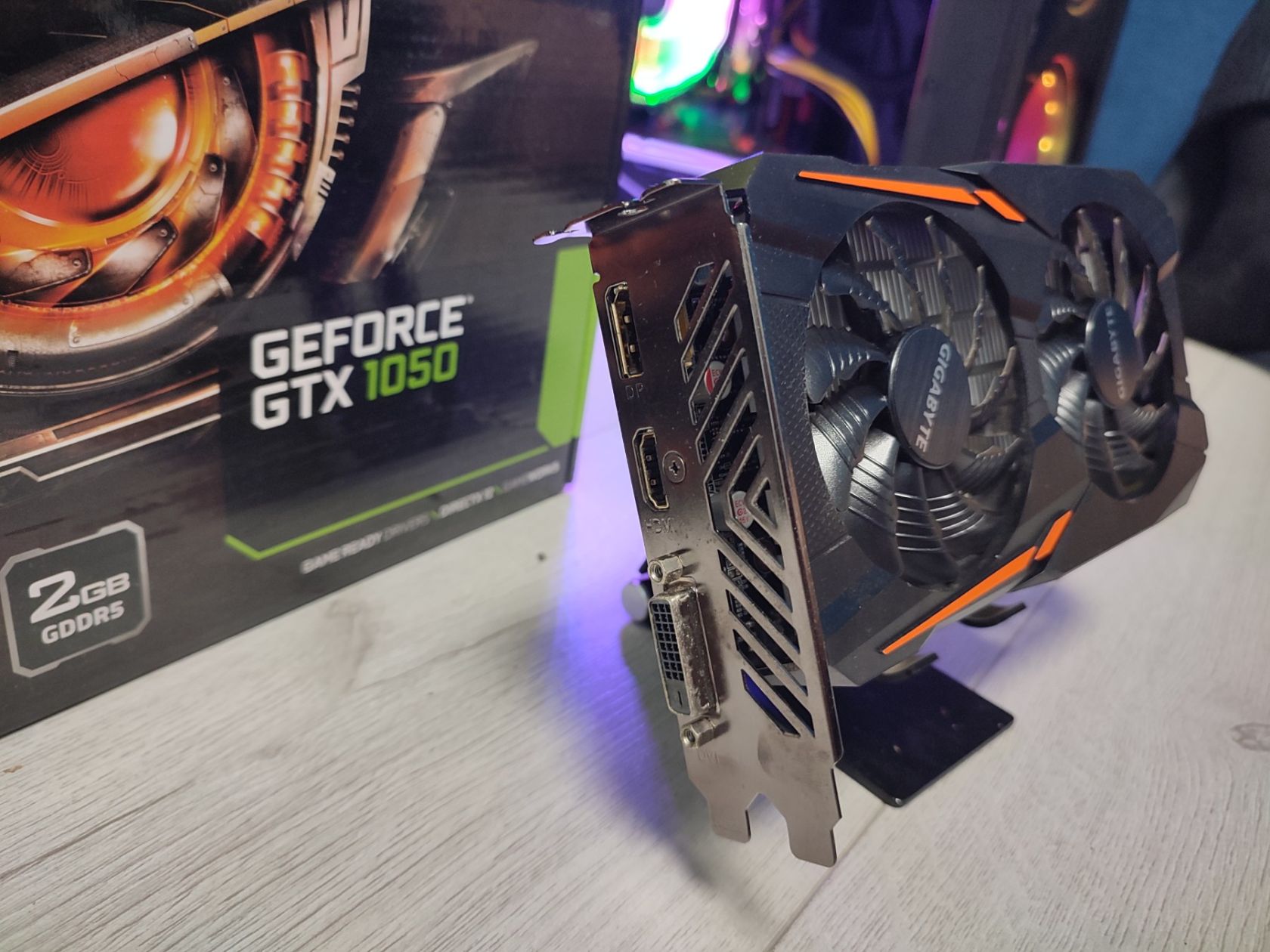 Видеокарта Gigabyte GeForce GTX 1050 2GB GDDR5 - фото фото фото 1