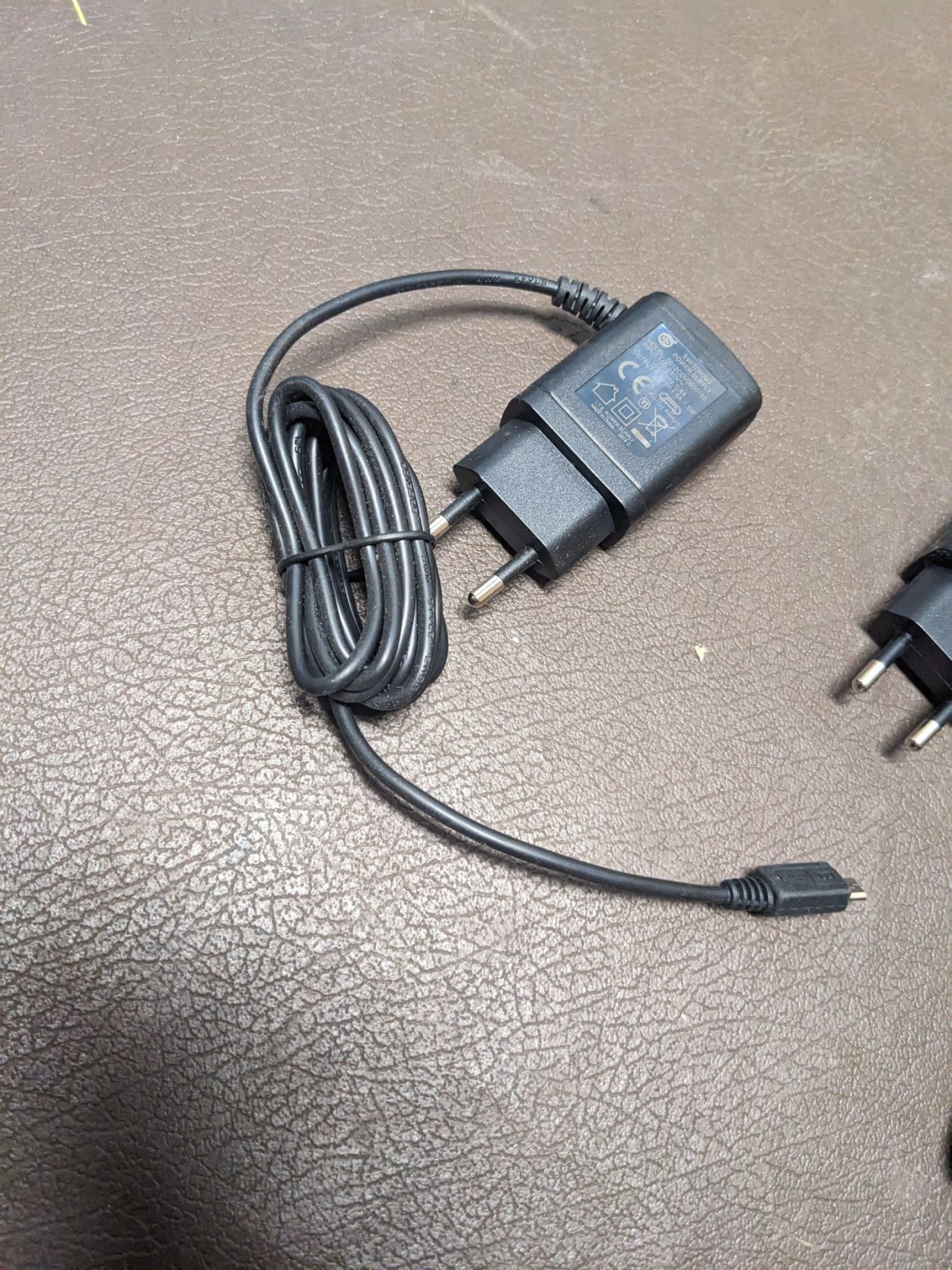 2245 -3шт- Блок живлення microUSB - фото фото фото 4
