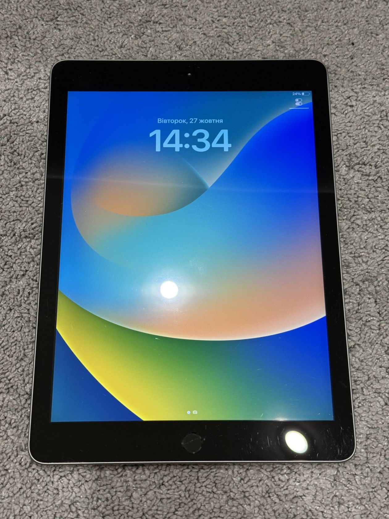 Планшет Apple iPad 5 A1822 32Gb Space Gray - фото фото фото 0