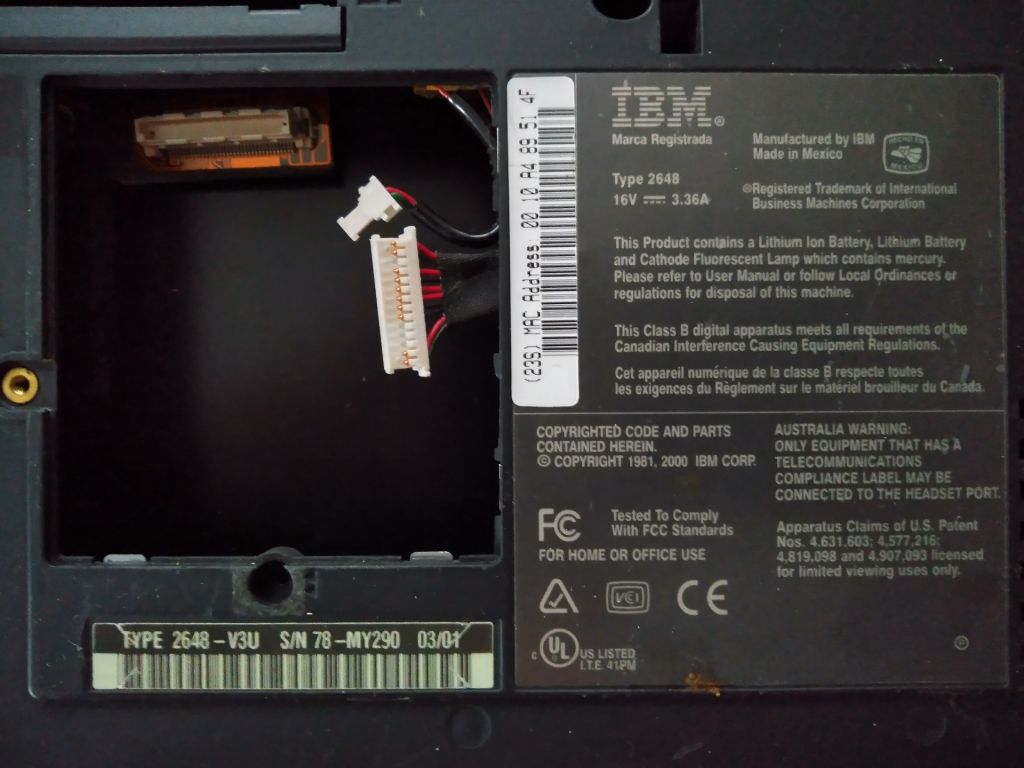 Частина корпусу і матриця ноутбука IBM ThinkPad 2648 - фото фото фото 0