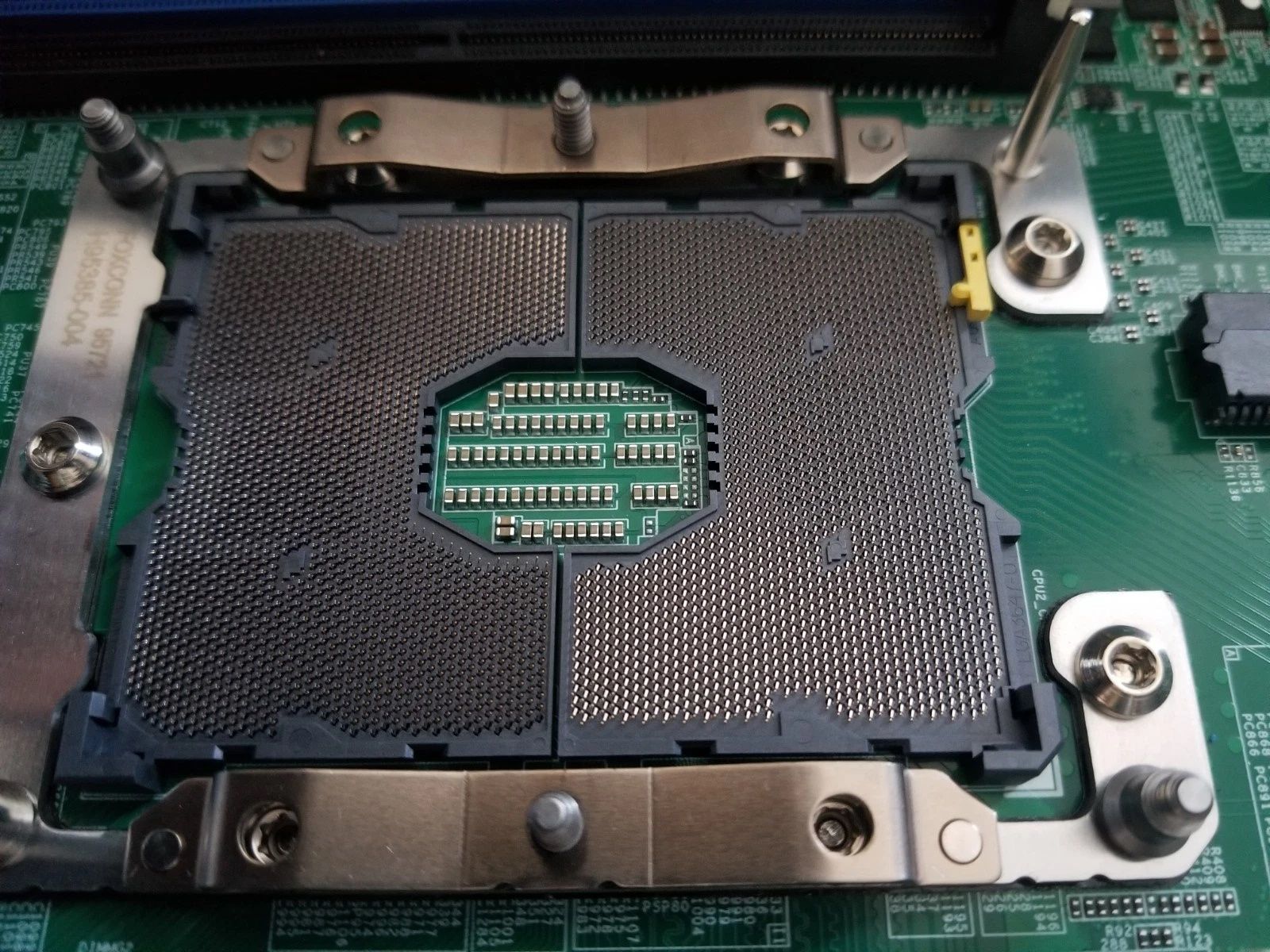 Сервер 2U 19” Edge AI Server Adlink MECS-7210 2xLGA-3647 C624 2x PCIe x16 - фото фото фото 2