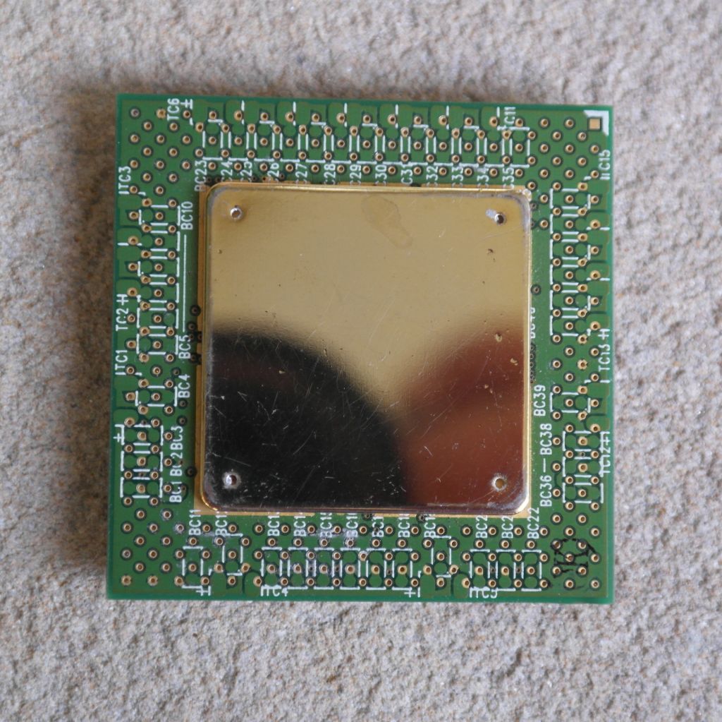 Процессор Intel Pentium mobile "Gold Warrior" Socket 7 - фото фото фото 3