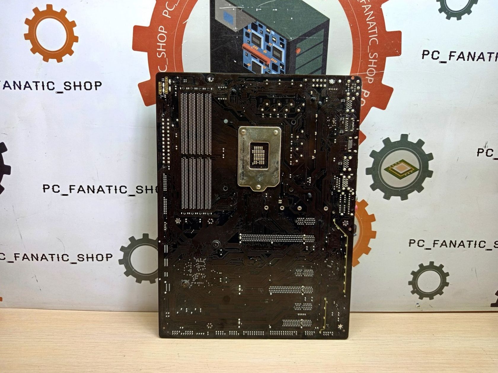 Материнська плата Gigabyte GA-Z270XP-SLI  (s1151, Intel Z270, PCI-Ex16) - фото фото фото 2