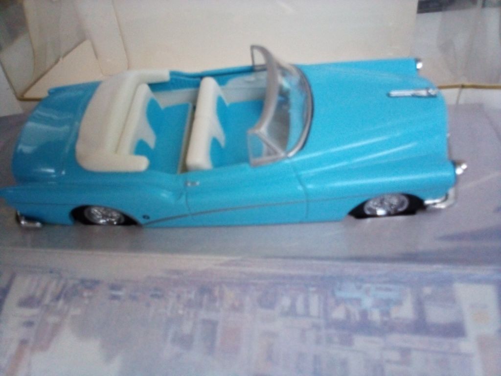 Dinky 1/43 - Buick Skylark 1953 - фото фото фото 4