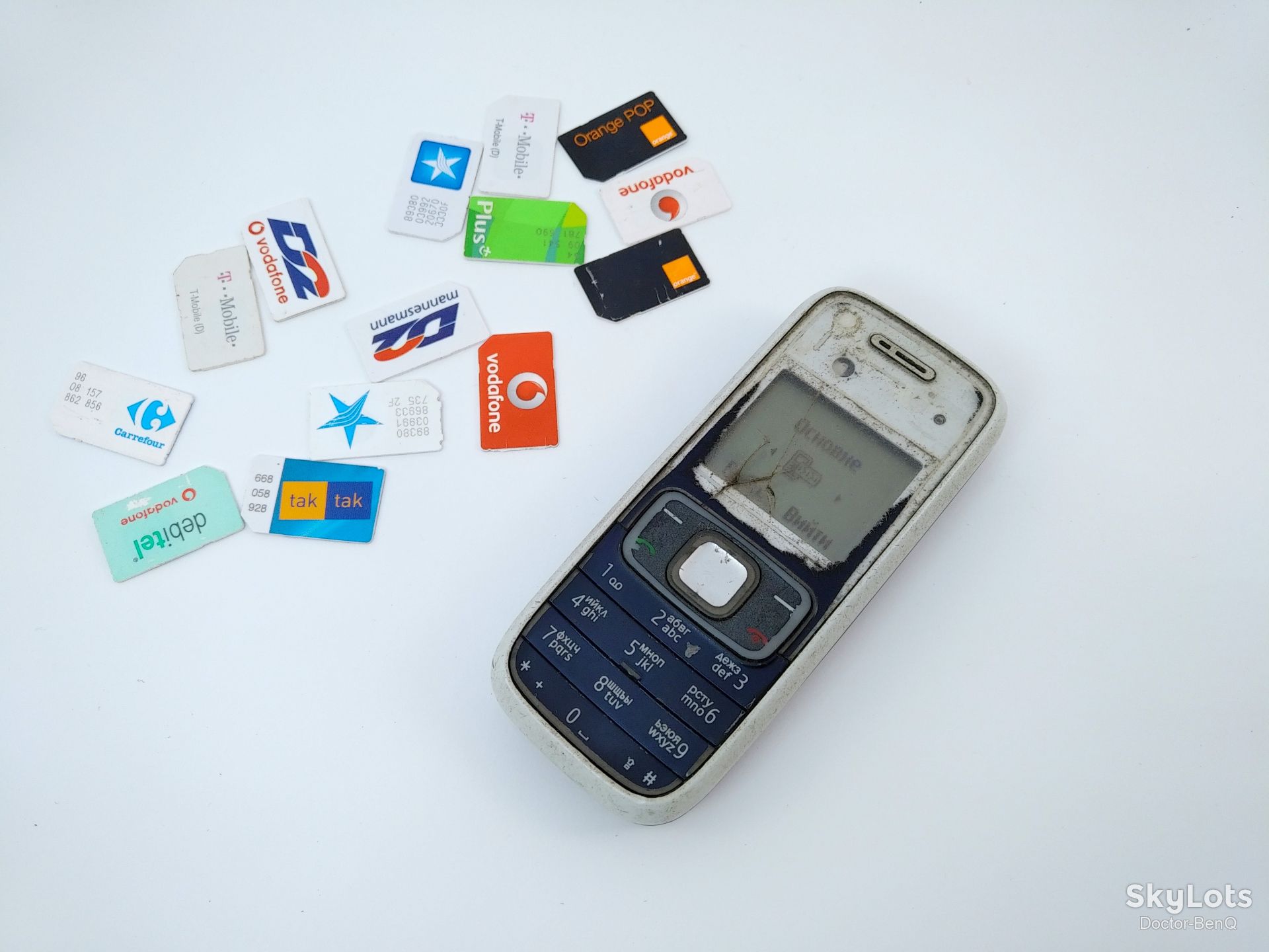 Nokia 1200 не бачить сімку - фото фото фото 0