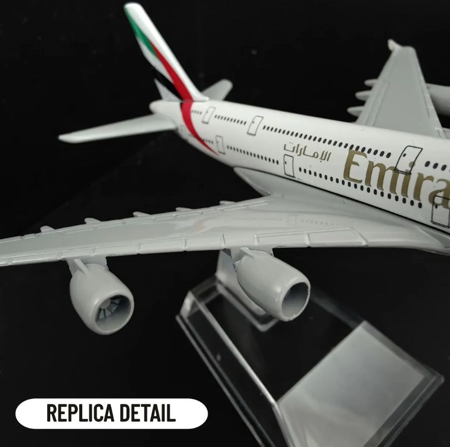 Металева копія літака Emirates Airlines - фото фото фото 3