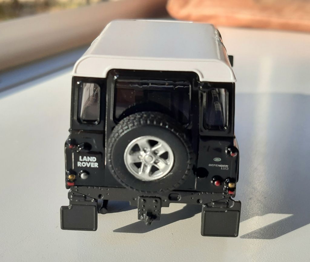 1/43 Land Rover New Discovery. Cararama. Новая. - фото фото фото 3