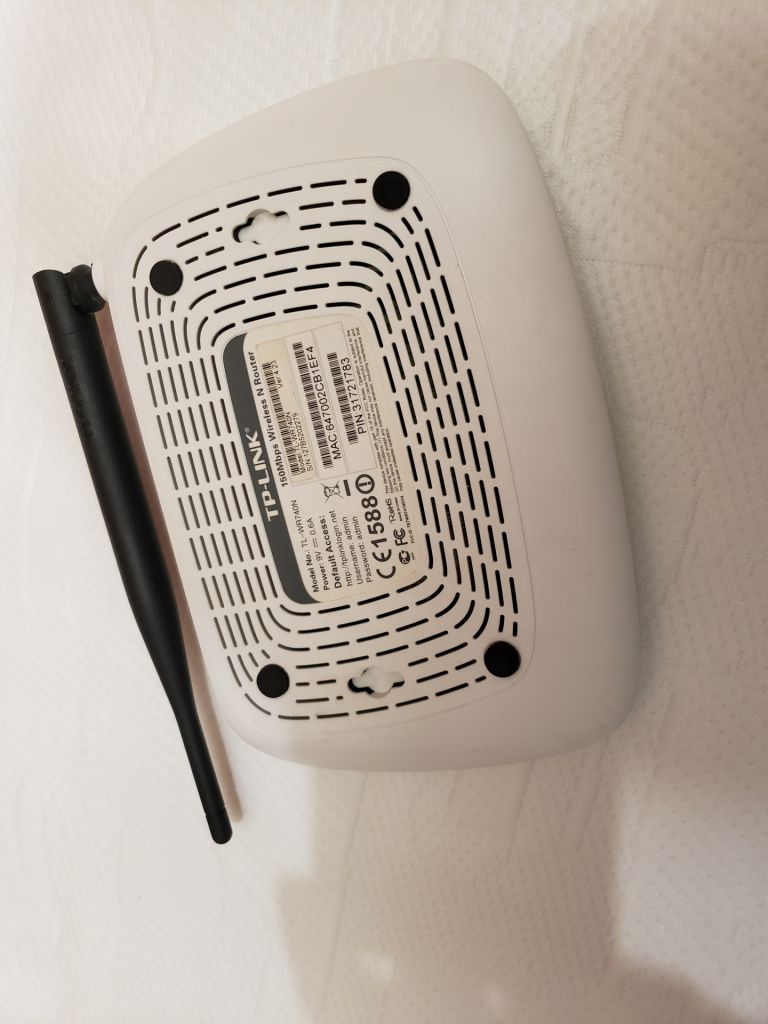 Роутер TP-LINK   mobel  TL- WR740N - фото фото фото 4