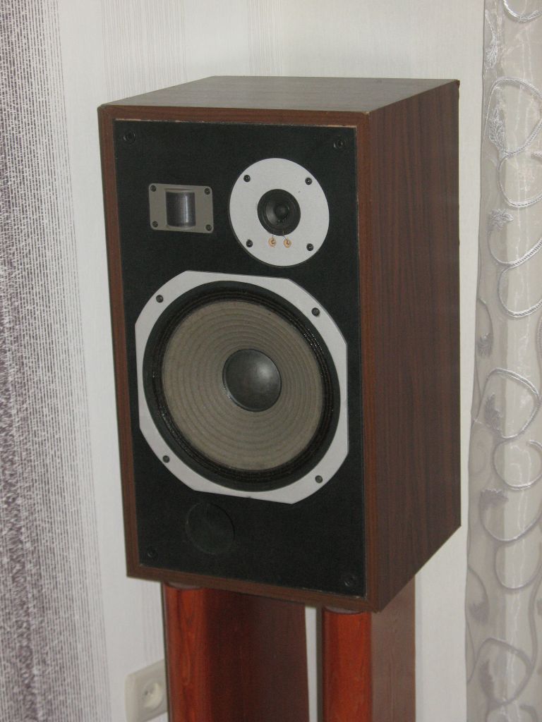 Акустика Pioneer HPM-40. - фото фото фото 0